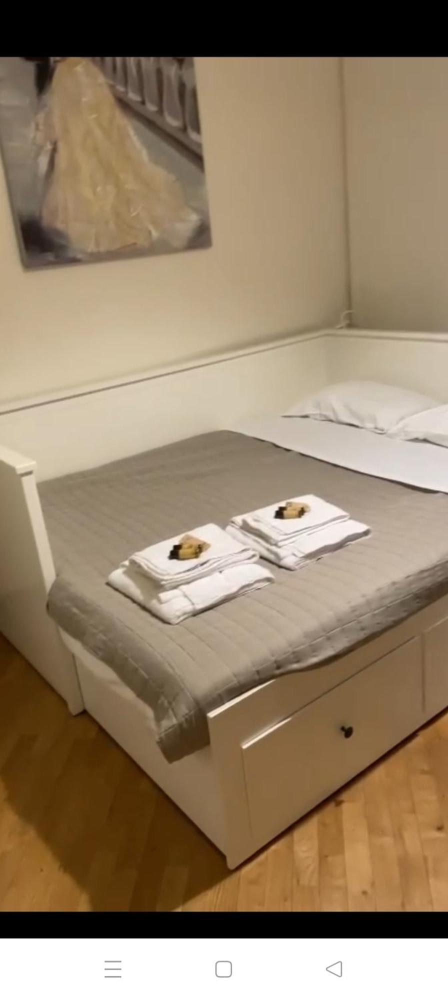 Casa Vacanza Colosseo Whole Holiday Home Apartment Da Pamino & Priscilla Rome Extérieur photo